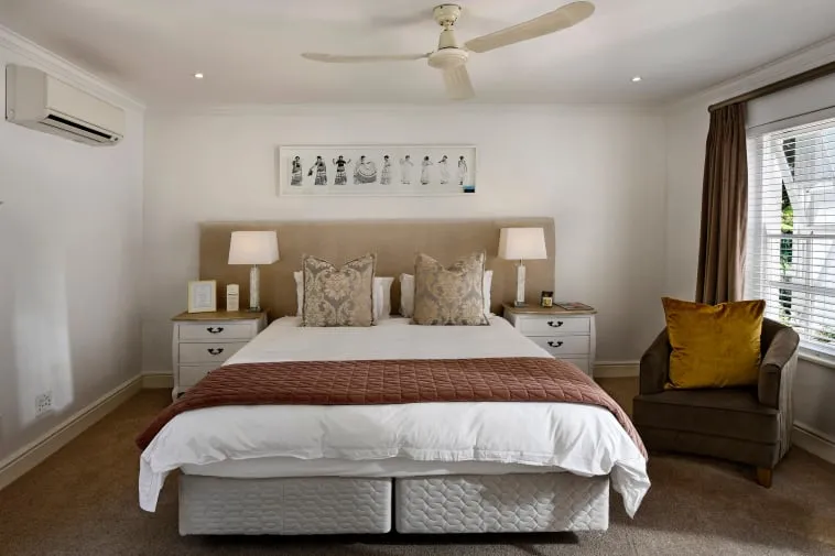 Suite premium avec décoration contemporaine